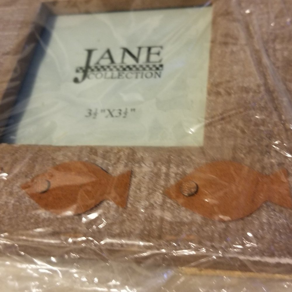 Jane Collection Rustic Fish Frame New in Box - Picture 5 of 6
